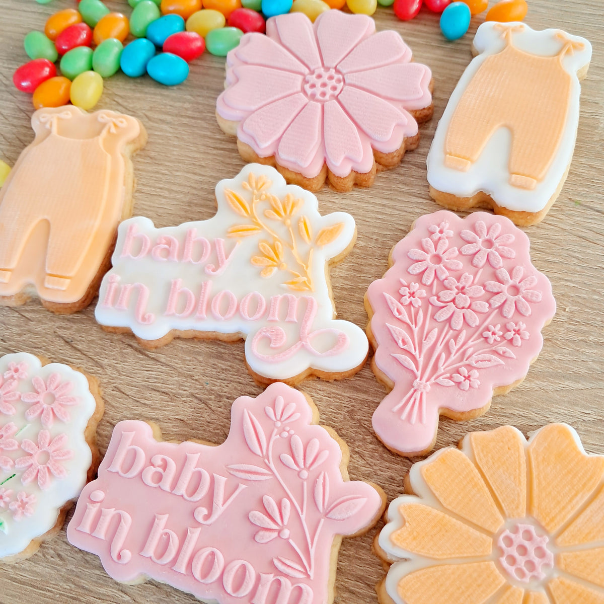 Flower Raised Acrylic Fondant Stamp & Cookie Cutter – Little Monkey NZ