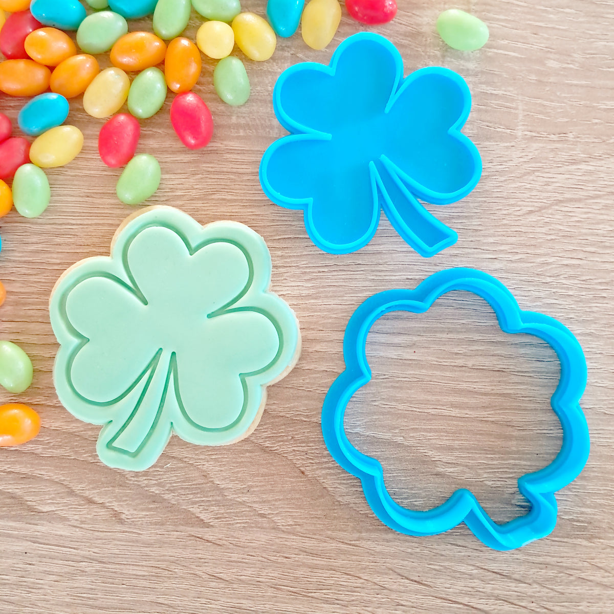 Shamrock Cookie Cutter & Fondant Stamp – Little Monkey NZ