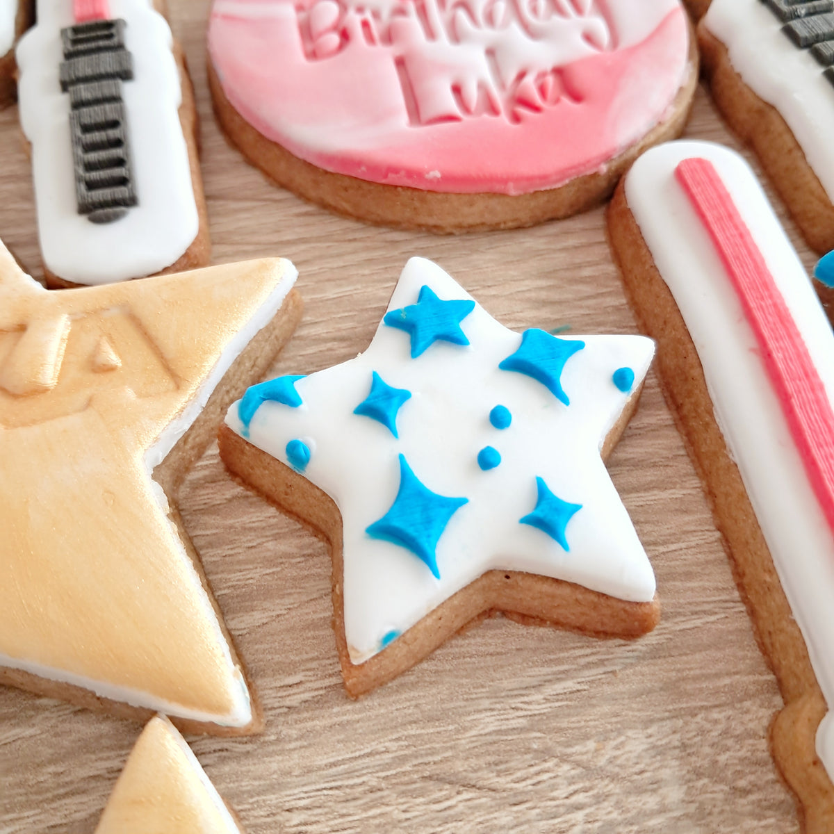 Star Pattern Raised Acrylic Fondant Stamp – Little Monkey NZ