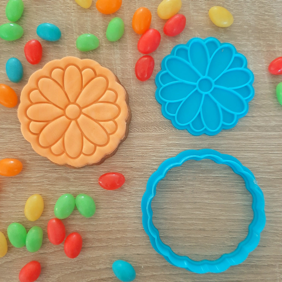 Flower Cookie Cutter & Fondant Stamp – Little Monkey NZ