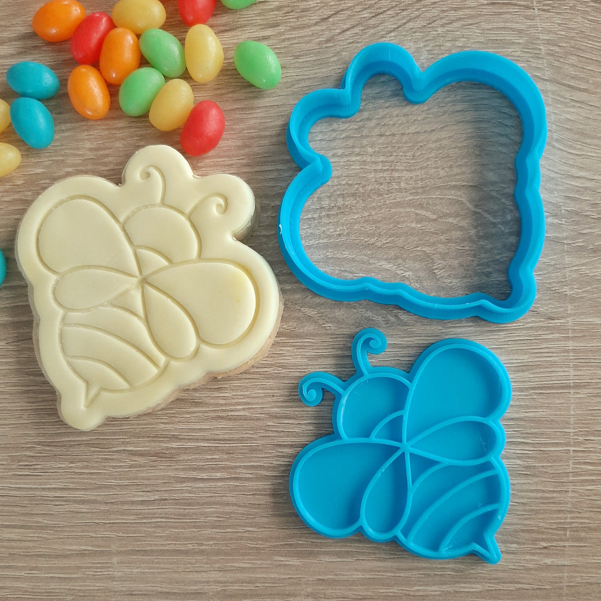 Bee (2) Cookie Cutter & Fondant Stamp – Little Monkey NZ