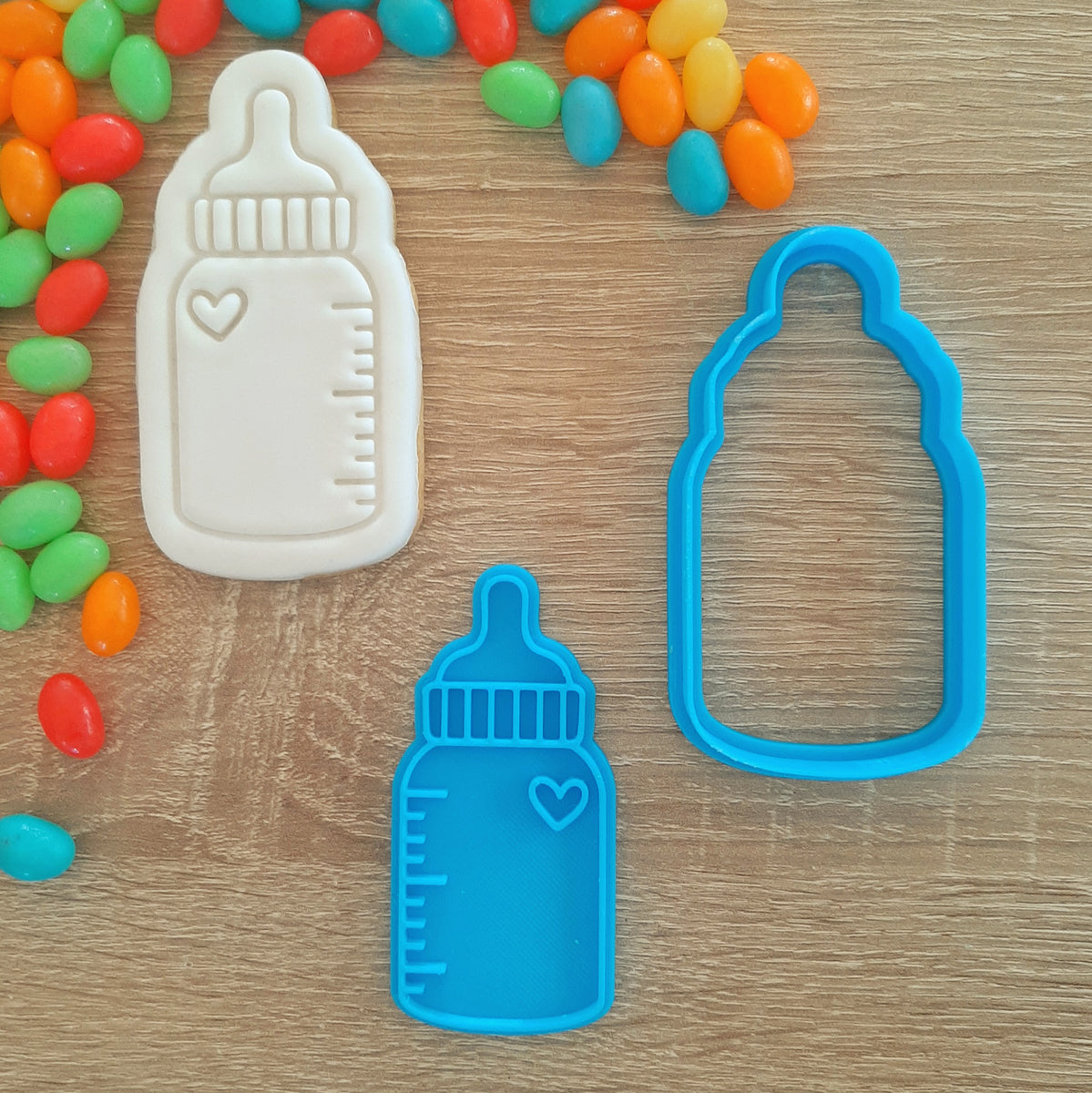 Baby Bottle Cookie Cutter & Fondant Stamp – Little Monkey NZ