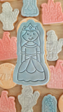 Load image into Gallery viewer, Princess (2) Cookie Cutter &amp; Fondant Stamp