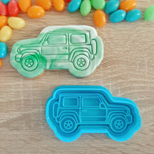 Load image into Gallery viewer, 4WD/Jeep Cookie Cutter &amp; Fondant Stamp