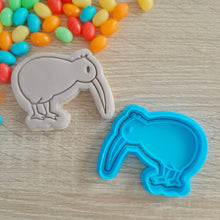 Load image into Gallery viewer, Kiwi Cookie Cutter &amp; Fondant Stamp