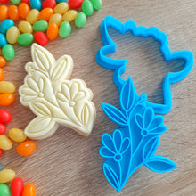 Load image into Gallery viewer, Flowers &amp; Leaves Cookie Cutter &amp; Fondant Stamp