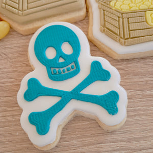 Skull & Crossbones Raised Acrylic Fondant Stamp & Cookie Cutter