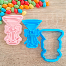 Load image into Gallery viewer, Martini Glass with Bow Cookie Cutter &amp; Fondant Stamp