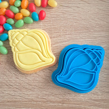 Load image into Gallery viewer, Conch Shell Cookie Cutter &amp; Fondant Stamp