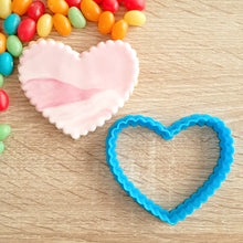 Load image into Gallery viewer, Scalloped Heart Cookie &amp; Fondant Cutter