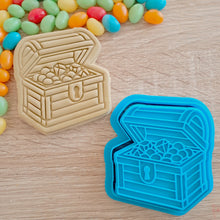 Load image into Gallery viewer, Treasure Chest Ship Cookie Cutter &amp; Fondant Stamp