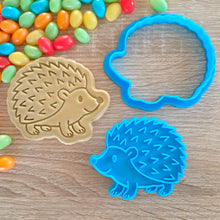 Load image into Gallery viewer, Hedgehog Cookie Cutter &amp; Fondant Stamp