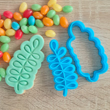 Load image into Gallery viewer, Leafy Frond (1) Cookie Cutter &amp; Fondant Stamp