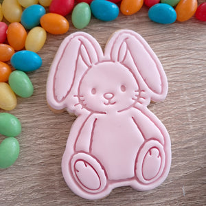 Bunny (sitting) Cookie Cutter & Fondant Stamp
