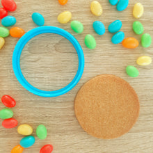 Load image into Gallery viewer, 70mm Circle Cookie &amp; Fondant Cutter