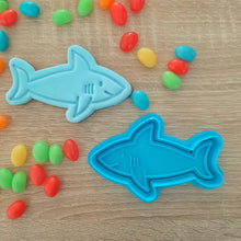 Load image into Gallery viewer, Shark Cookie Cutter &amp; Fondant Stamp