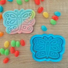 Load image into Gallery viewer, Butterfly Cookie Cutter &amp; Fondant Stamp