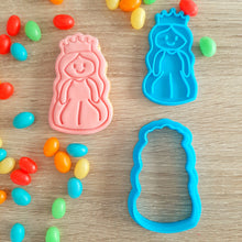 Load image into Gallery viewer, Princess Cookie Cutter &amp; Fondant Stamp