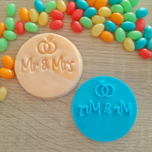 Mr & Mrs (with rings) Fondant Stamp