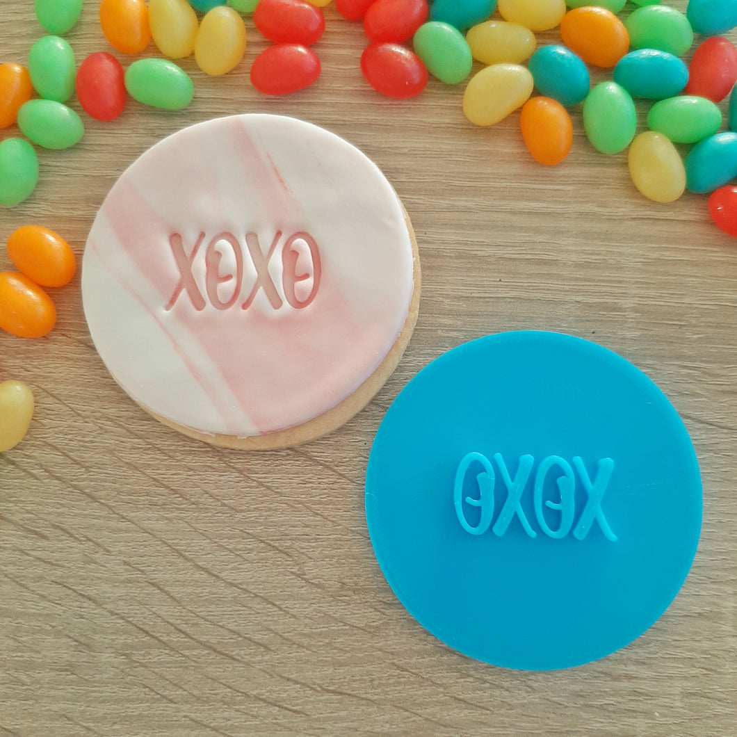 XOXO Circle Fondant Stamp