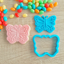 Load image into Gallery viewer, Butterfly (2) Cookie Cutter &amp; Fondant Stamp