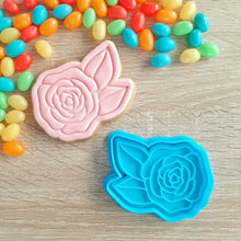 Load image into Gallery viewer, Rose Cookie Cutter &amp; Fondant Stamp